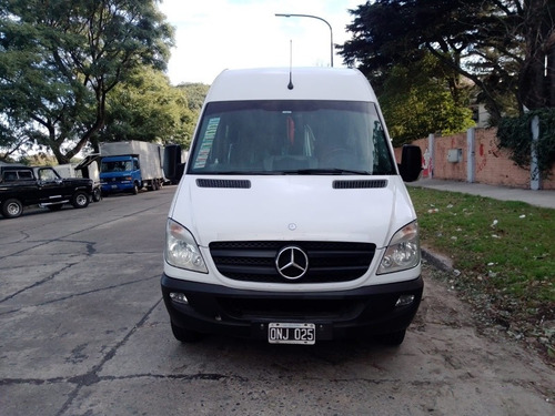 Imagen 3 de 9 de Mercedes-benz Sprinter 2015 2.1 515 Combi 4325 150cv 19+1