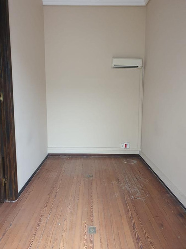 Imagen 13 de 30 de Edificio Entero En Piedras Esq Misiones