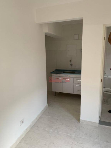 Kitnet Com 1 Dormitório Para Alugar, 25 M² Por R$ 900,00/mês - Liberdade - São Paulo/sp - Kn0180