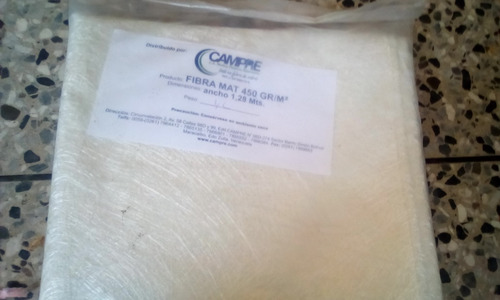 Imagen 2 de 3 de Fibra De Vidriomat 450gr/mt2 Largo 2mts Ancho 1,28