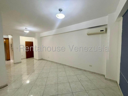 Marcos Gonzalez Alquila Apartamento Zona Este Amoblado Conectado A Planta Eléctrica Barquisimeto Lara #25-9197