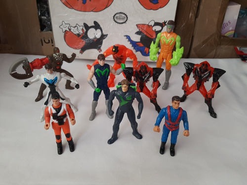 Lote De 10 Mini Figuras De Max Steel,elementor Y Action Man.