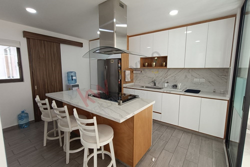 Casa En Venta Con Increibles Acabados, Ideal Para Familia O Inversión