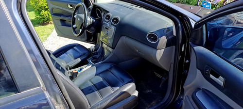 Ford Focus 2 1.8 Exe Sedan Tdci Ghia