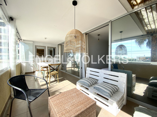 Venta De Departamento En Avenida Del Mar