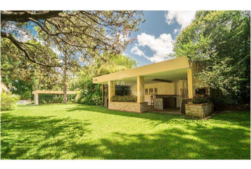 Imagen 12 de 13 de Mansa, Espectacular Casa En Venta