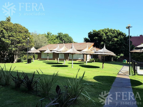 A Estrenar!! Venta De Departamento 3 Ambientes, Piscina, Sum, Parrillas En Bernal