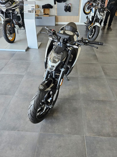 Cfmoto 300nk