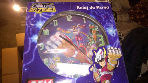 Reloj De Pared De Caballeros Del Zodiaco Dtm 2 Modelos