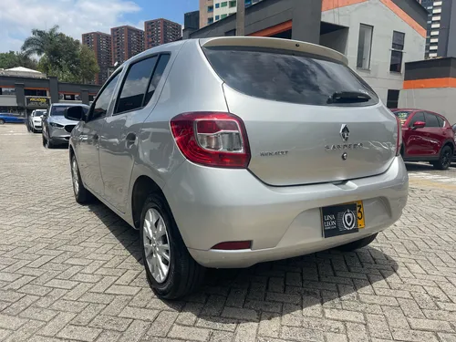 Renault Sandero 1.6 Authentique / Life