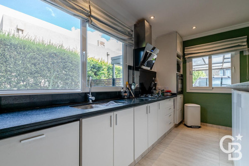 Venta - Casa 6 Ambientes - Suite En Planta Baja - Noreste - Barrio Privado Ayres Plaza