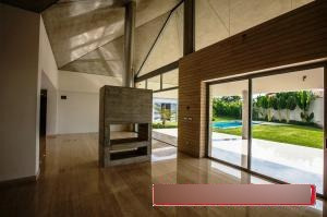 #22-16184 Espectacular Casa En La Lagunita Country Club