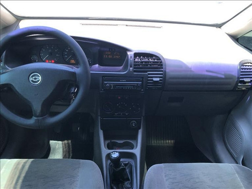Imagem 9 de 12 de Chevrolet Zafira 2.0 Mpfi Cd 8v