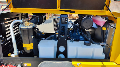 Compresor Aleman Aire 375 Cfm Kubota Kaeser M100 Motorman
