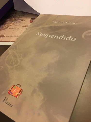 Imagen 3 de 4 de Libro Poesía Suspendido De Nicolás Alonso Viajera Editorial