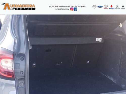 Imagen 18 de 25 de Renault Captur 2018 2.0 Zen