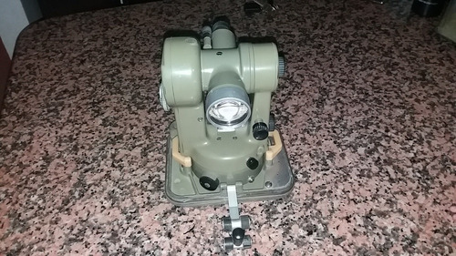 Equipos De Topografía Marca Kern (Usado)