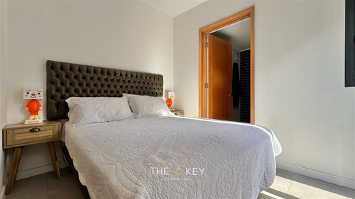 Casa En Venta De 4 Dorm. En Lo Barnechea