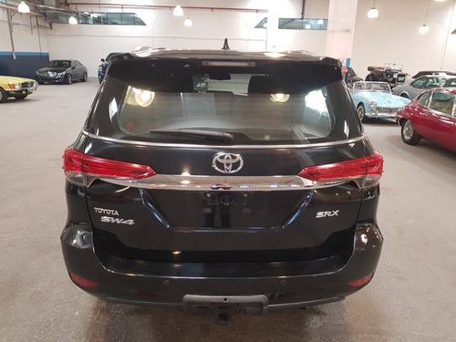 Imagen 6 de 15 de Toyota Sw4 4x4 Srx 2.8 Tdi - Blindado Rb2 - Proglassblind