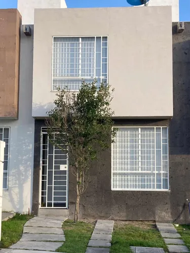 Renta Casa Jardín Ciudad Del Sol Querétaro