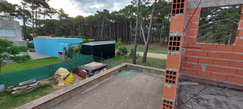 Imagen 21 de 29 de Casa En Venta En Pinamar. Zona Bosque. Oportunidad!