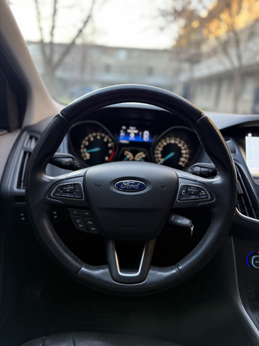 Ford Focus III 2.0 Sedan Se Plus Mt