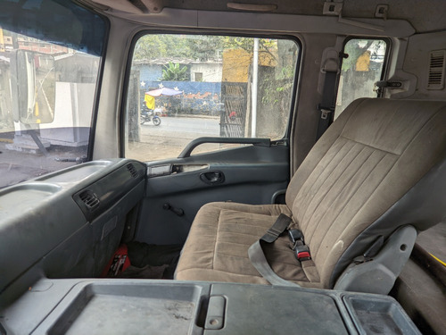 Imagen 8 de 15 de Combo Chuto Mitsubishi Fv 517 Y Par De Tanques Graneleros
