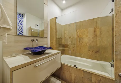 Apartamento En Venta En Provenza. Cod V22532