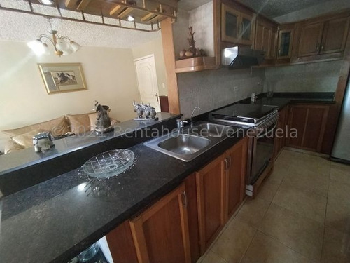 Imagen 9 de 29 de Penthouse Duplex Urb Campo Alegre, Turmero 22-6319 Hc