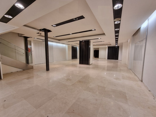 Imagen 4 de 14 de Local Comercial En Zona Rosa De 506 Mtrs En 2 Plantas