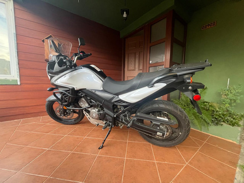 Como Nueva, 2.930 Kms, Un Dueño, Mecanica, Top Maleta.