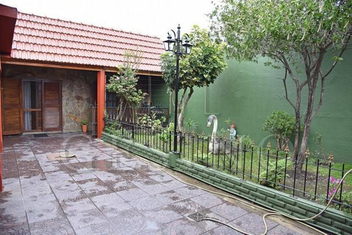 Imagen 3 de 26 de Casa En Venta En Berisso - 174 Norte 33 Y 34