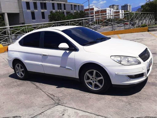 Imagen 3 de 8 de Chery Orinoco 2015 4x2 Sincrónico