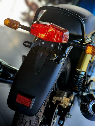 Imagen 4 de 9 de Royal Enfield Continental Gt