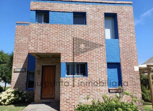 Casa En Alquiler En Punta Colorada 2 Dormitorios 2 Baños