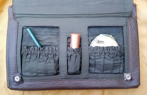 Cartera Sobre Cocodrilo Y Cuero Década '40 Bolsillos Interno Marrón Oscuro Cocodrilo Bronce No Posee (Usado)