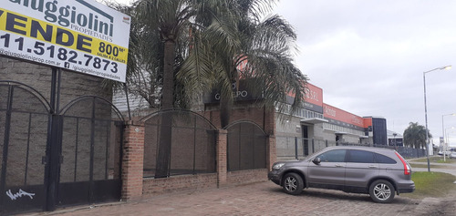 Imagen 2 de 12 de Local Comercial Con Deposito En Moreno Sobre Acceso Oeste