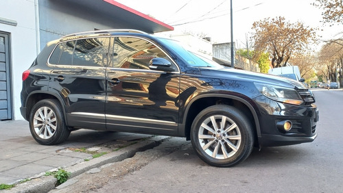 Imagen 3 de 24 de Volkswagen Tiguan 2012 2.0 Sport & Style Tsi 200cv