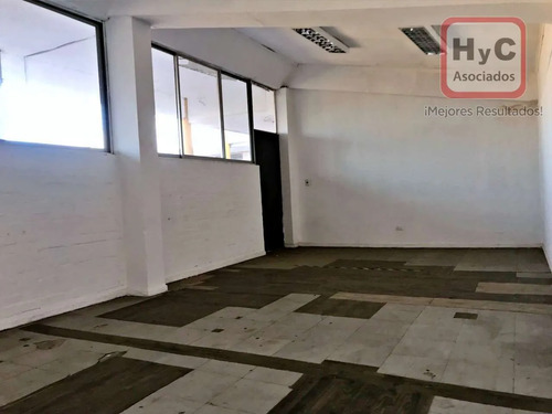 Edificio En Venta En La Comuna De Maipú, 10 Minutos Plaza De