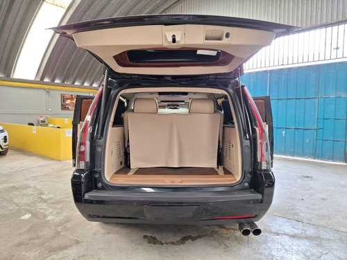Cadillac Escalade 6.2 Platinum At Ed Especial De Bello Van