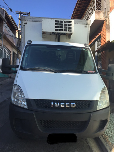 Imagem 1 de 7 de Iveco 70c17
