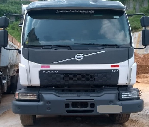 Caminhão Caçamba Volvo Modelo Vm270 Automático E Traçado