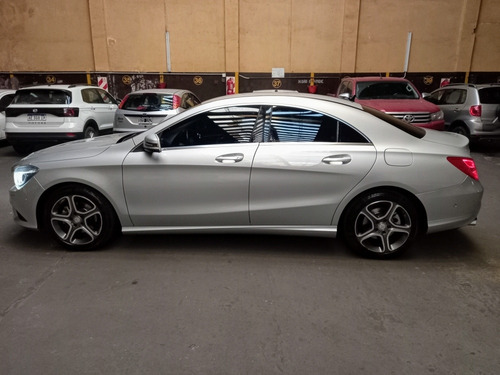 Imagen 4 de 15 de Mercedes-benz Clase Cla 1.6 Cla200 Coupe Urban 156cv At 2014