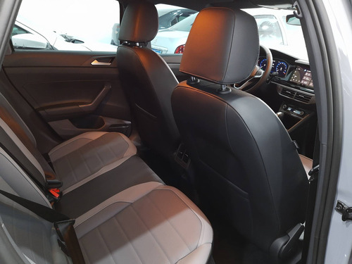 Imagem 15 de 15 de Volkswagen Nivus 1.0 200 Tsi Total Flex Highline
