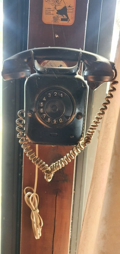 Antiguo Teléfono De Pared