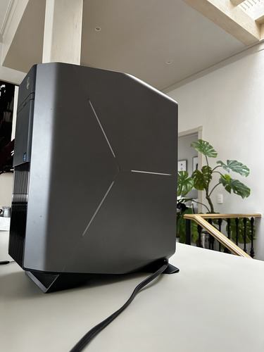 Alienware Aurora R7, Intel I7-8700, Geforce Gtx 1080, Wifi (Usado)