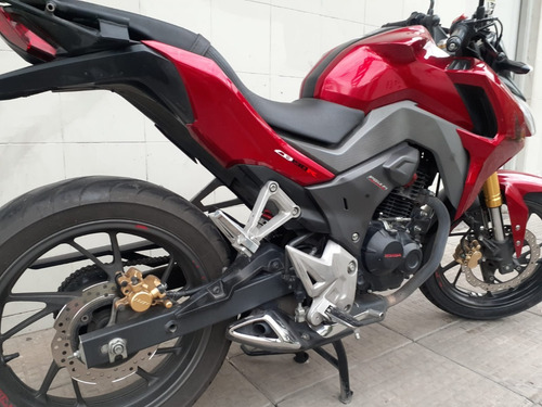 Imagen 4 de 13 de Honda Cb 190 R/no Cg Ns / Equipada / Alarma / Baul / Permuto