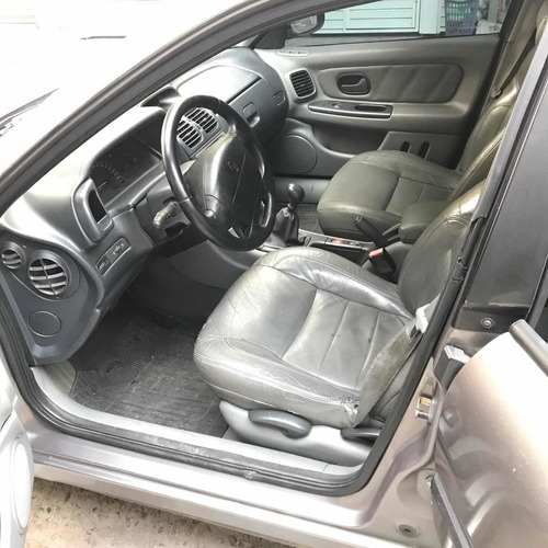 Imagem 7 de 15 de Renault Laguna Rxe 2.0