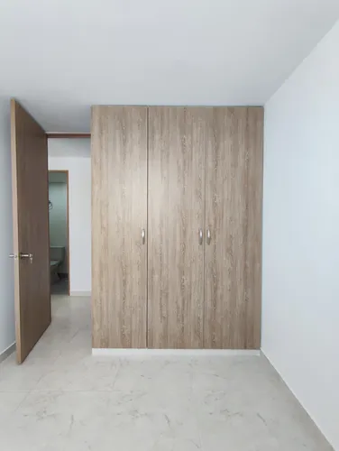 Apartamento En Arriendo En Prados Del Este. Cod A29442