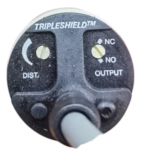 Sensor Capacitivo 20-250v, 25mm, Ec3025tbapl Carlo Gavazzi